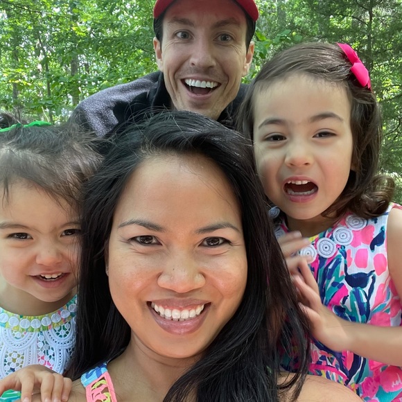 Meet Your Posher! - Picture 2 of 4